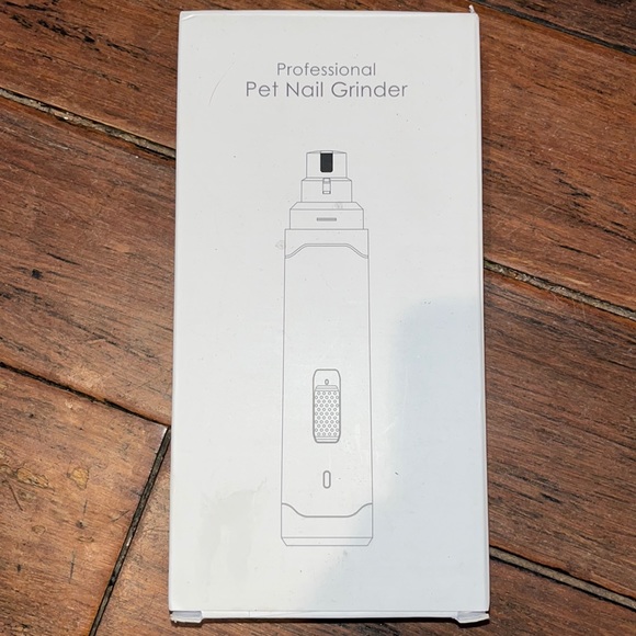 Professional Pet Nail Groomer - Picture 1 of 5